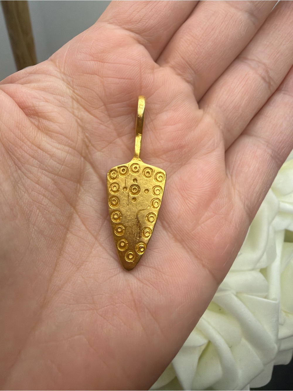 Gold Arrowhead Pendant Necklace Charm - Women's Jewelry